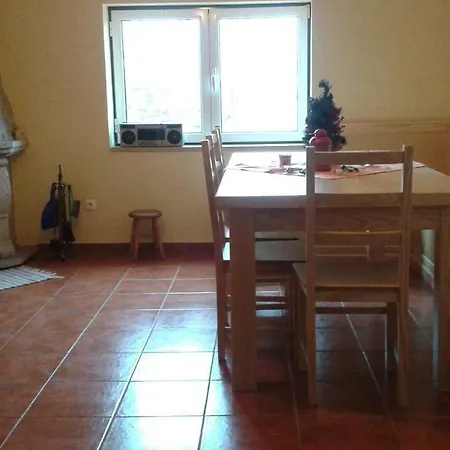 Quinta Do Mineiro-serra Da Estrela *